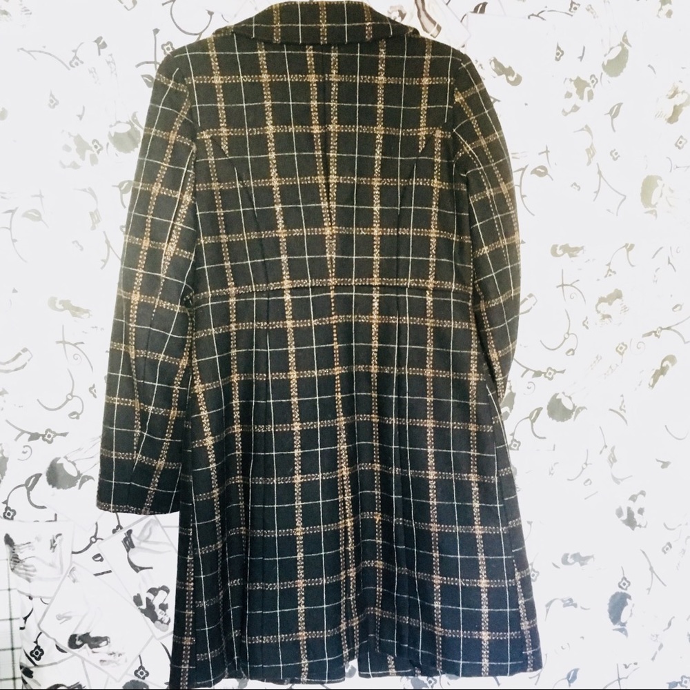 Retro Overcoat - Picture 6 of 6